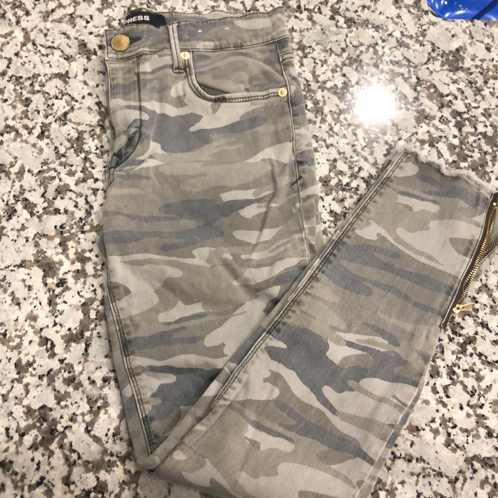 express jeans camo